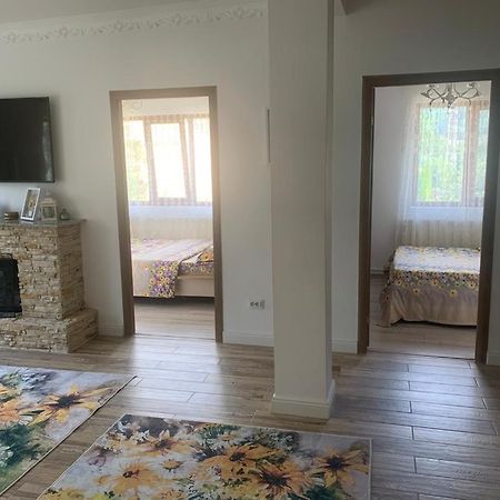 B House Bușteni Dış mekan fotoğraf